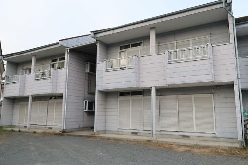 八幡ハイツ（商談中！） 収益物件 1,500万円