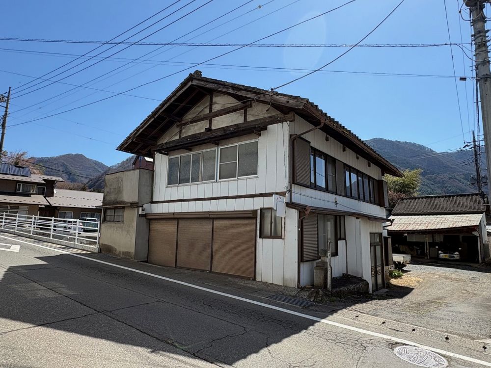 沼田市利根町追貝 575万円