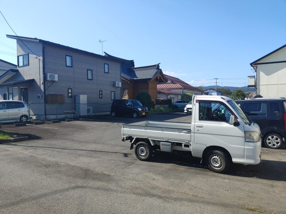 沼田市東倉内町 | 0.5万円 | 都丸パーキング
